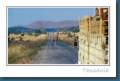 Postkartenmaske Tansania b.jpg